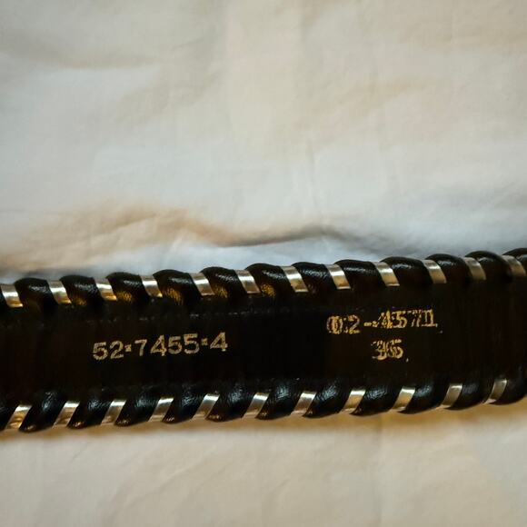 vintage vegan leather embroidered belt, black w/ silver buckle, M - Picture 4 of 7